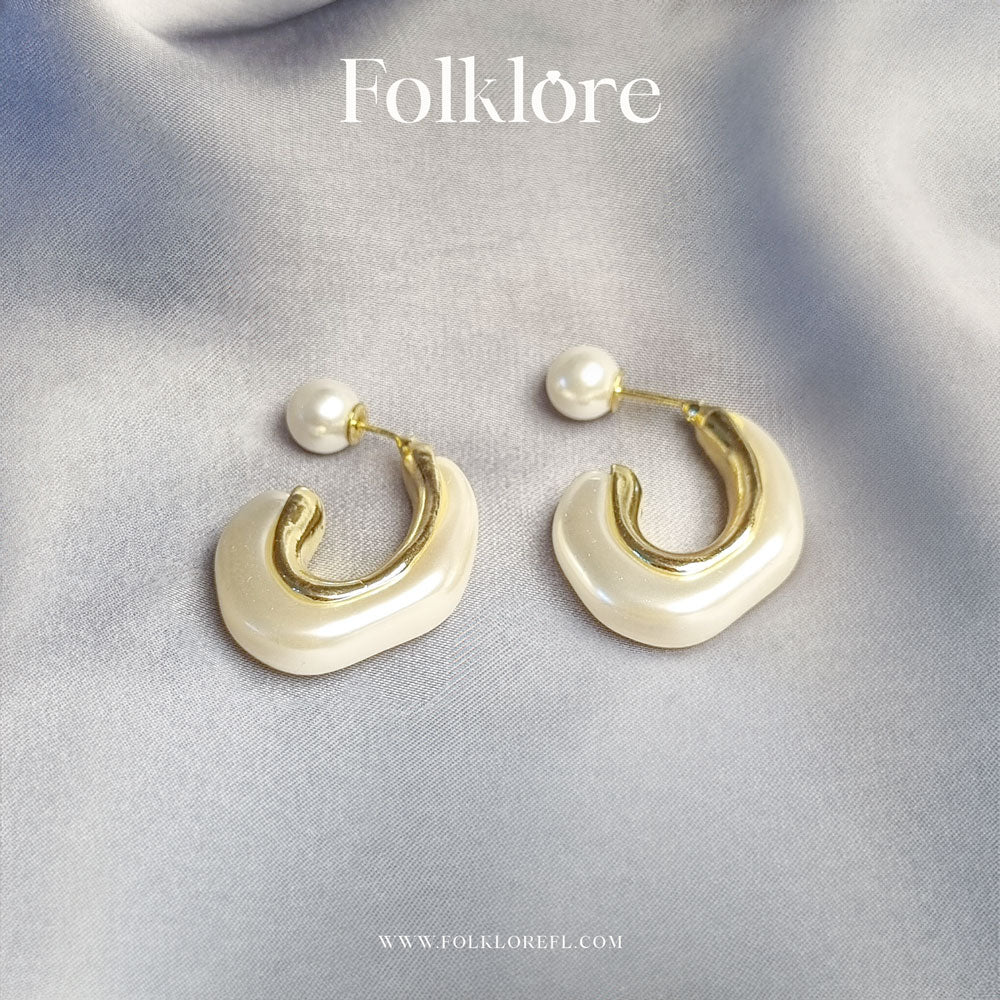 A PEARLY AFFAIR