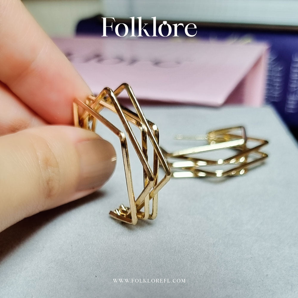 METAL CLUSTER SQUARE HOOPS