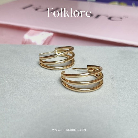 GOLD SMALL HOOPS
