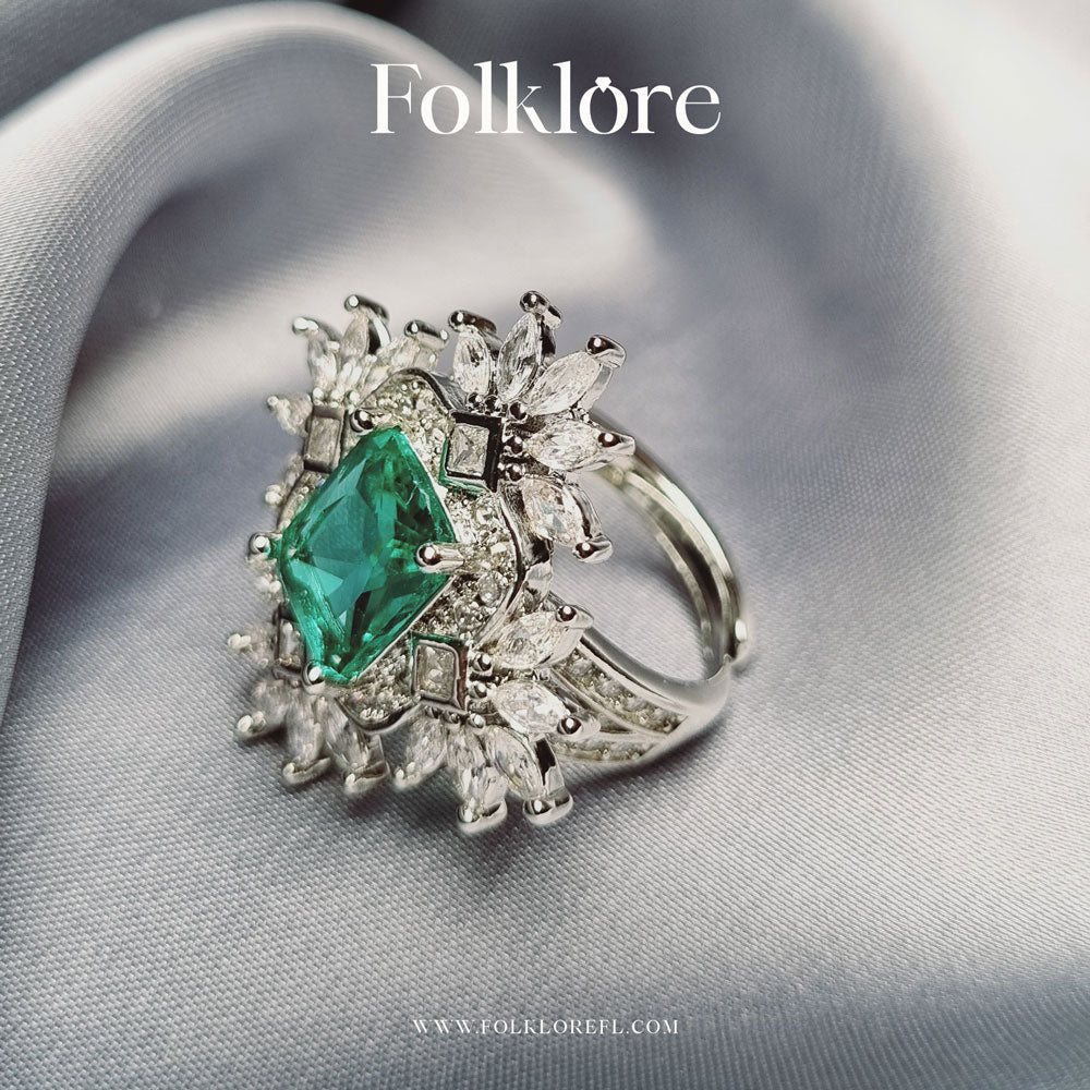EMERALD BLOOM RING