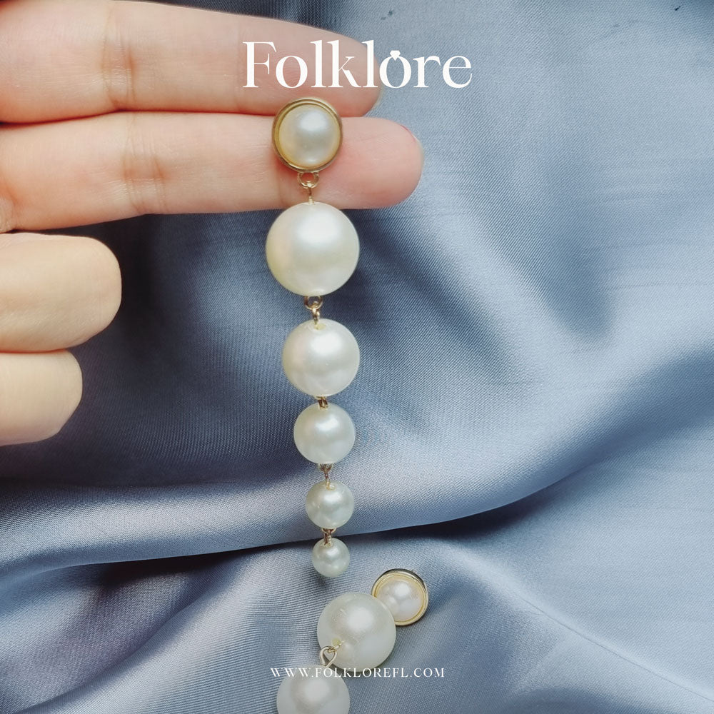 CLASSIC PEARL DROPS