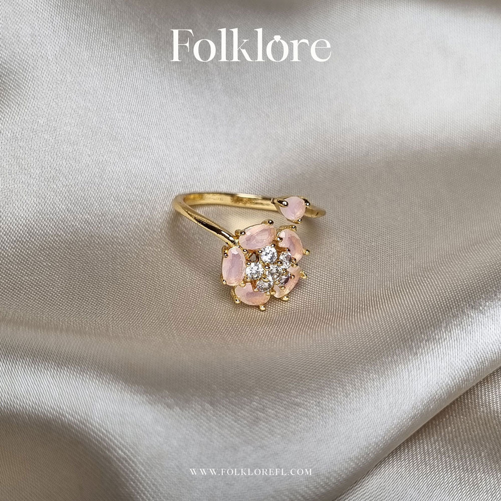 GOLDEN ZIRCONIA RING