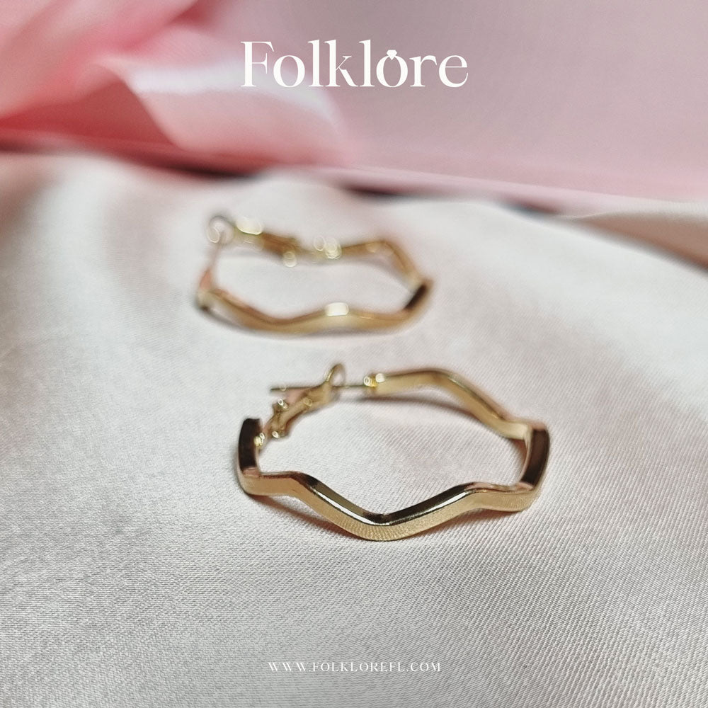 IRREGULAR METAL HOOP EARRINGS