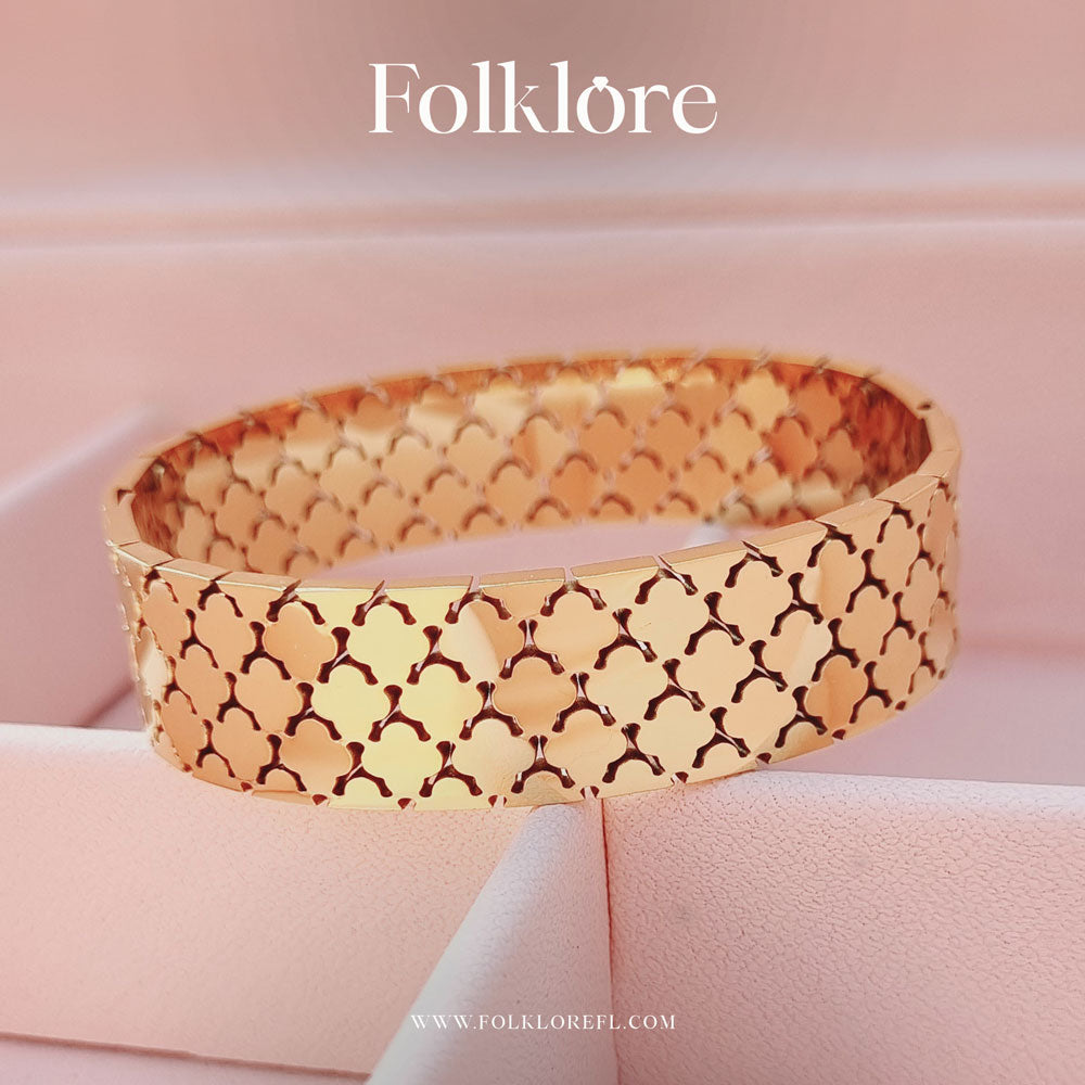 STAINLESS STEEL GOLD HANDCUFF BRACELET