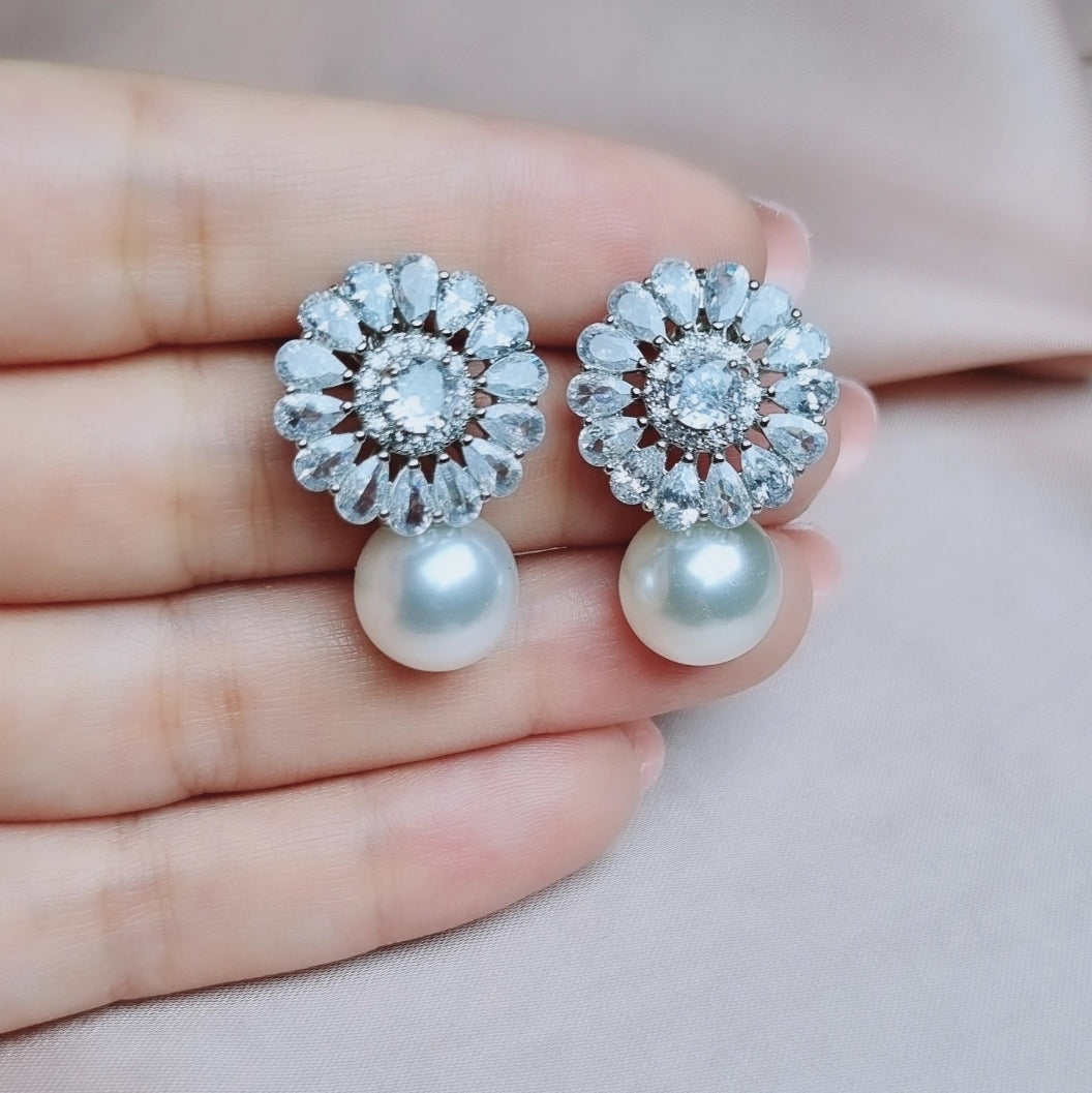 ZIRCONIA PEARL EARRINGS