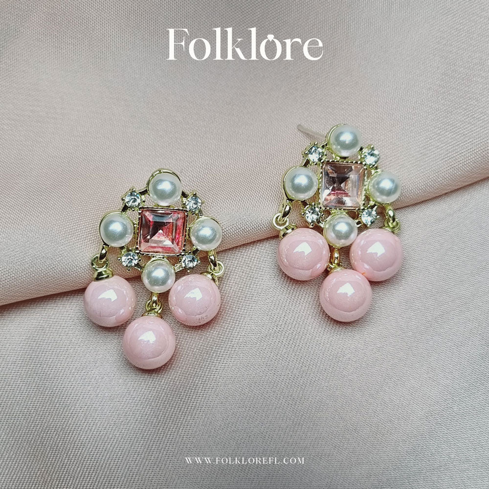 RETRO PEARL EARRINGS